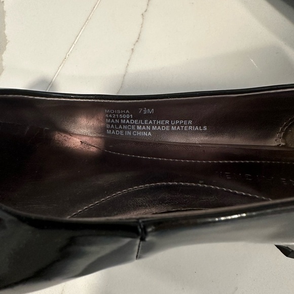 Etienne Aigner MOISHA black patent leather flats - Picture 9 of 9